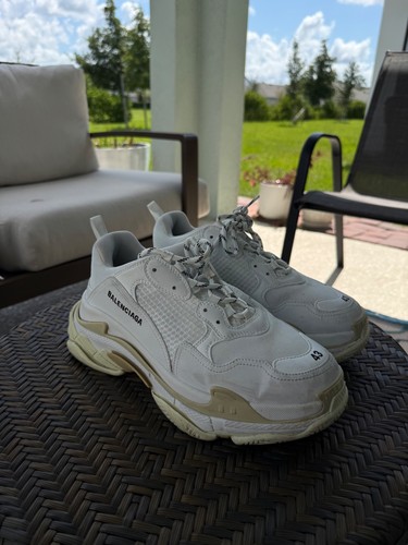 Balenciaga triple sneaker - s,