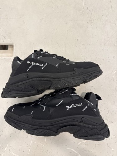 Size eu45 balenciaga triple - -,