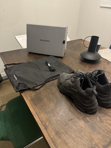 Balenciaga triple - balenciaga,