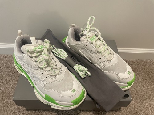 Balenciaga triple sneaker - s,