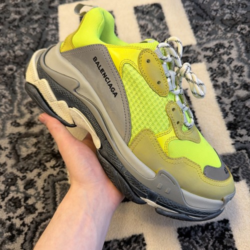 Balenciaga triple s neon - -,