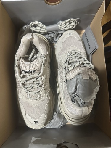 Size balenciaga triple - size, s